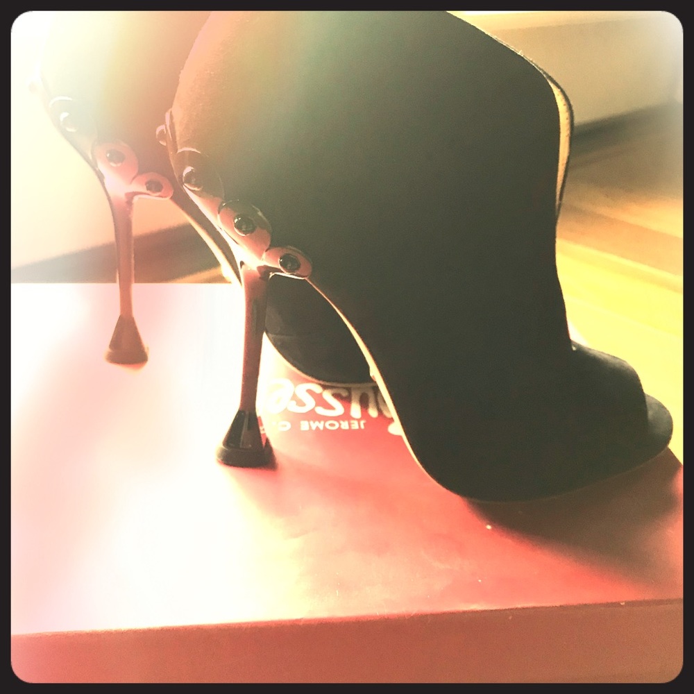 Jerome C. Rousseau blk suede Deco bootie LIKE NEW